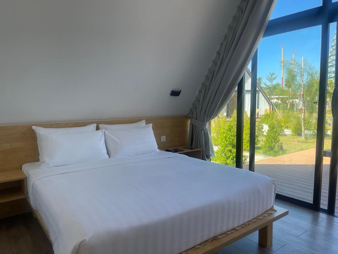 Summer Bay Beach Club & Cabins Sihanoukville By Preference Esterno foto
